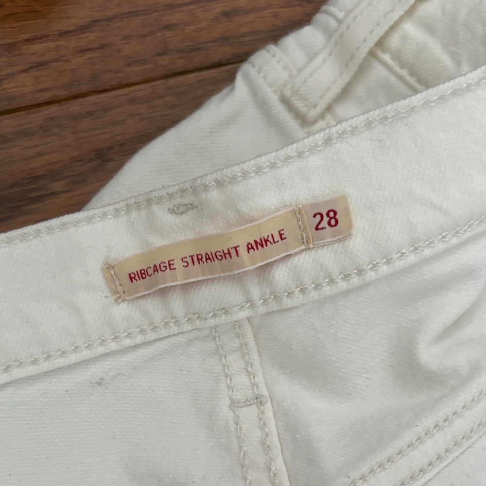 Levi's Women's Ribcage Straight Ankle Jeans - Cream
